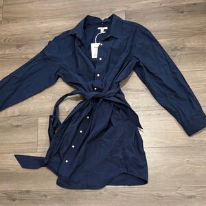 Elegant Navy Long Sleeve Dress